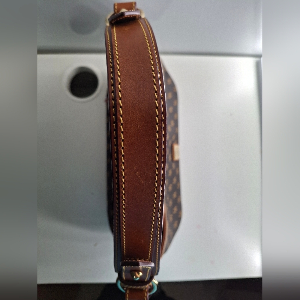 Dooney & Bourke Gretta Collection Shoulder Bag EUC - Picture 8 of 9